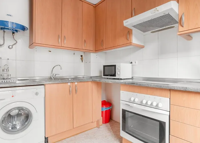 2 Bedrooms 1 Bathroom Furnished - Center - Bright - Mintystay